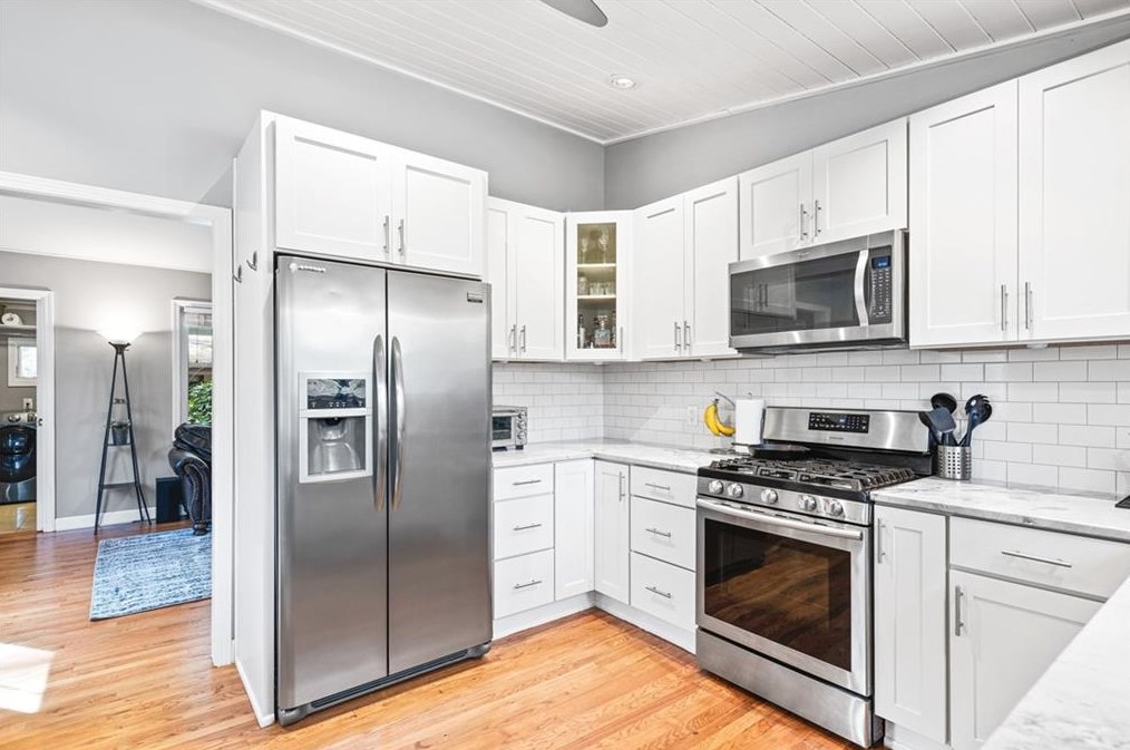 3027 Vista Brook Dr, Decatur GA  30033-5114 exterior