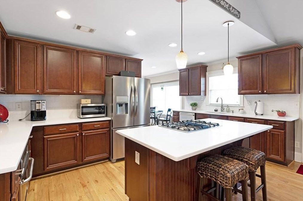 243 Canton St, Alpharetta GA  30009-2336 exterior