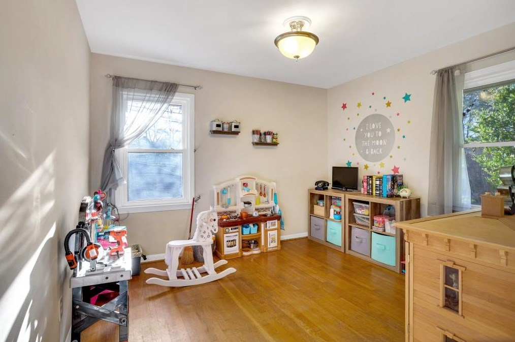 2572 Wilson Woods Dr, Decatur GA  30033-3741 exterior