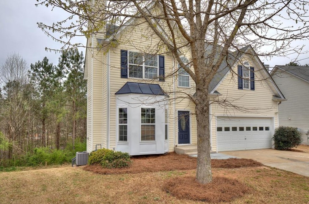 239 Mount Laurel Dr, Dallas GA  30132-0958 exterior