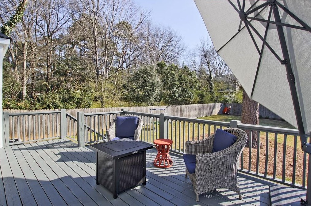 439 Pensdale Rd, Decatur GA  30030-1414 exterior