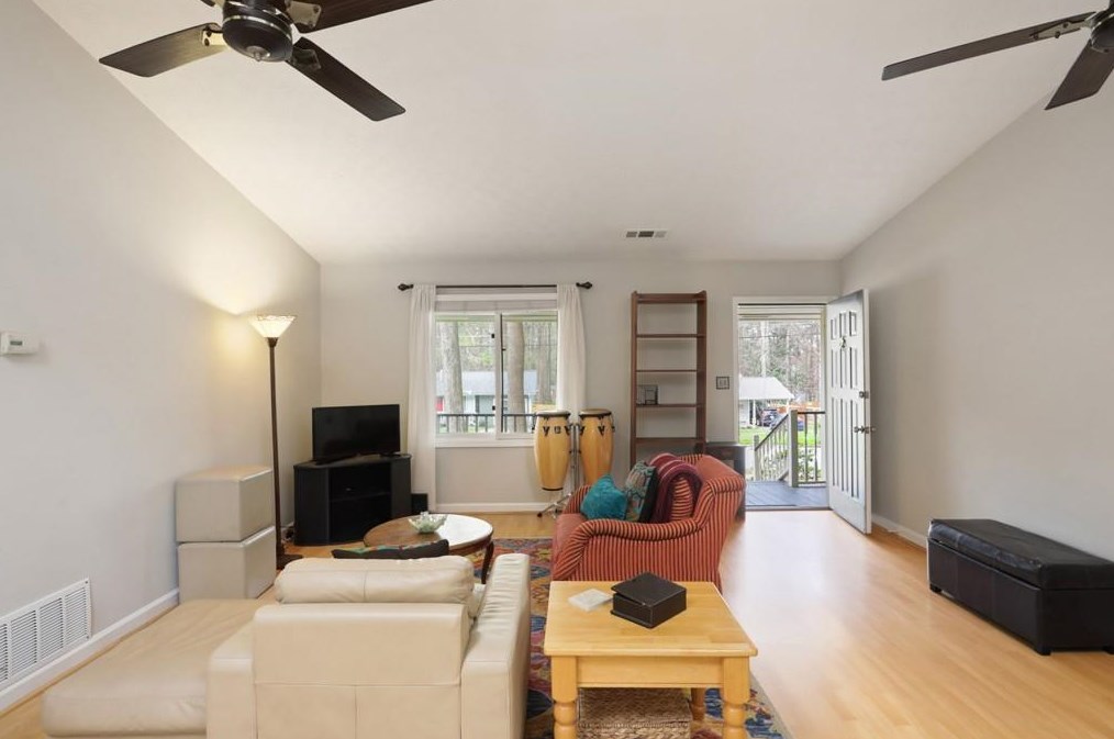 845 Cinderella Ct, Decatur GA  30033-5811 exterior