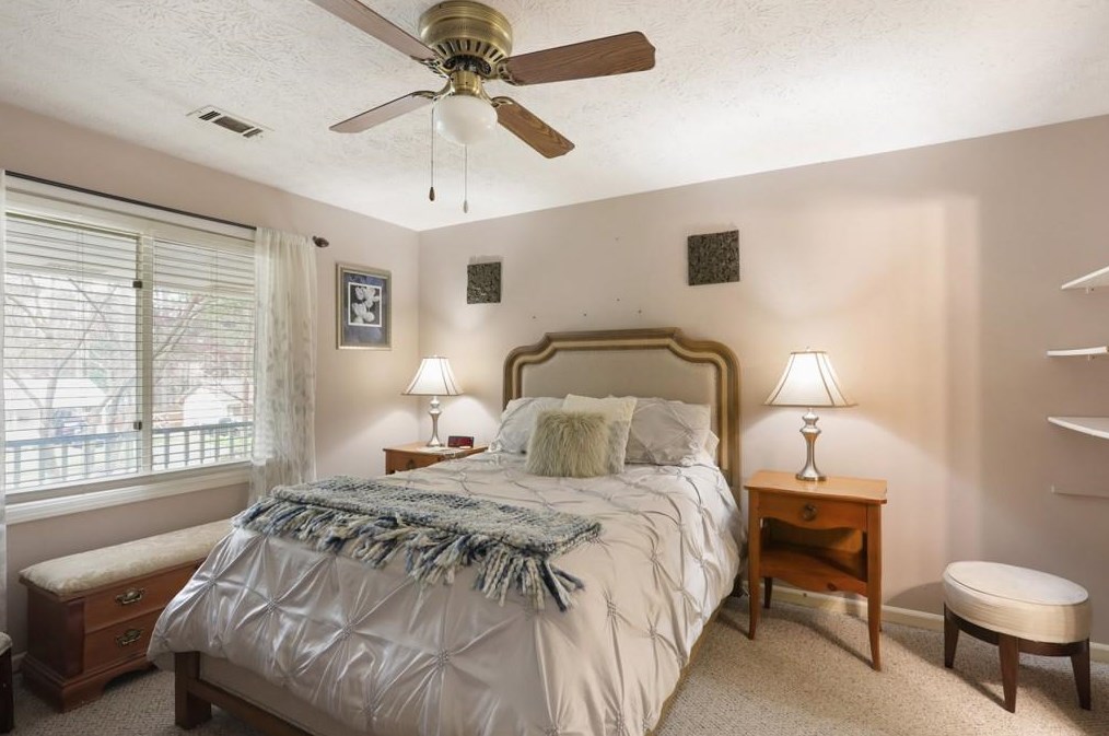 845 Cinderella Ct, Decatur GA  30033-5811 exterior