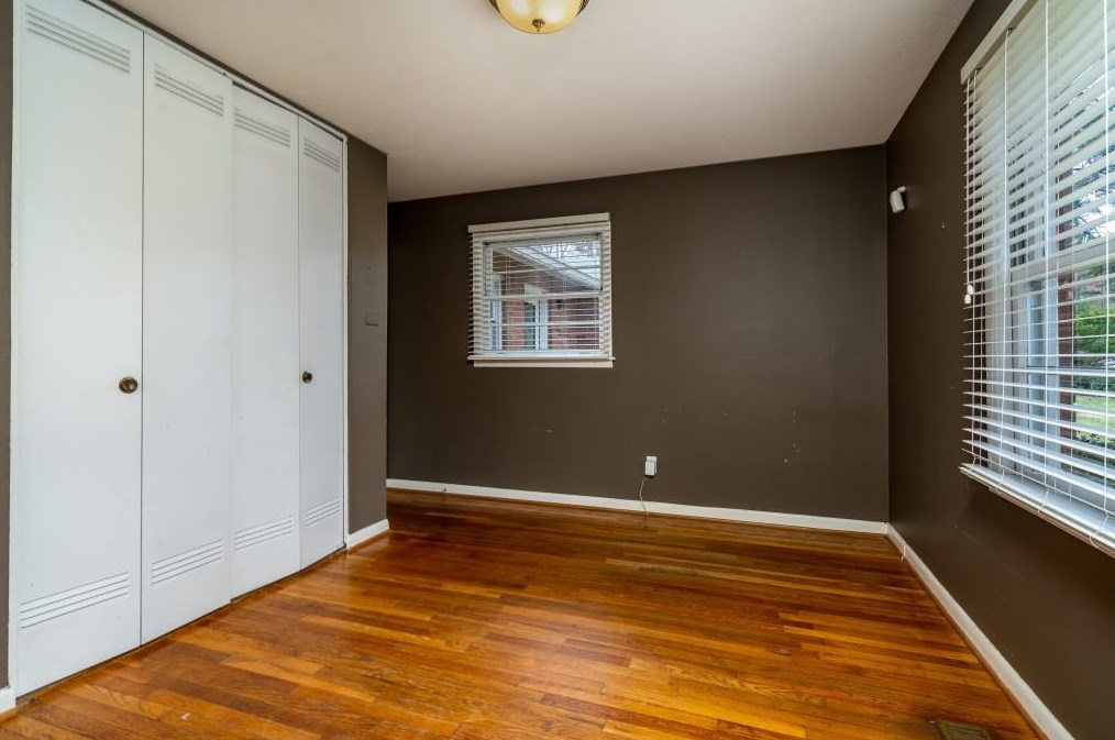 1963 Plantation Ln, Atlanta GA  30341-1865 exterior