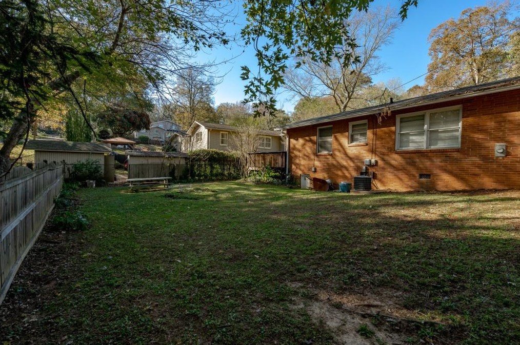 1963 Plantation Ln, Atlanta GA  30341-1865 exterior