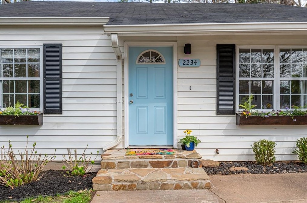 2234 Brunswick Ave, Decatur GA  30032-4005 exterior