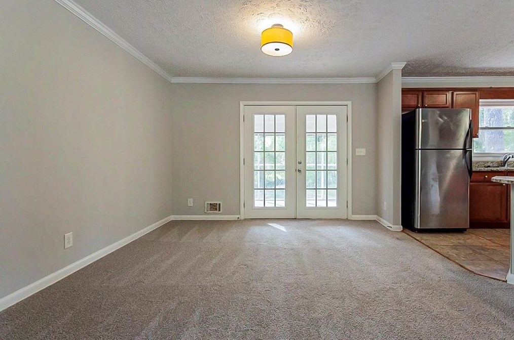 3065 Corbin Ave, Decatur GA  30034-2947 exterior