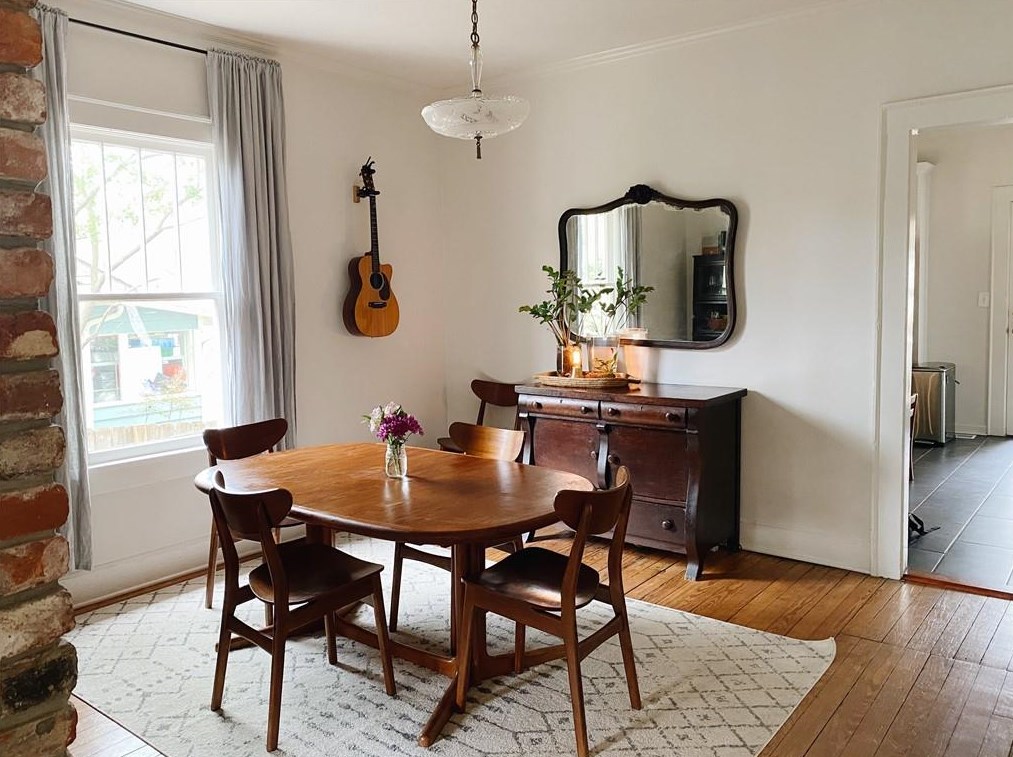 121 Poplar St, Decatur GA  30030-2722 exterior