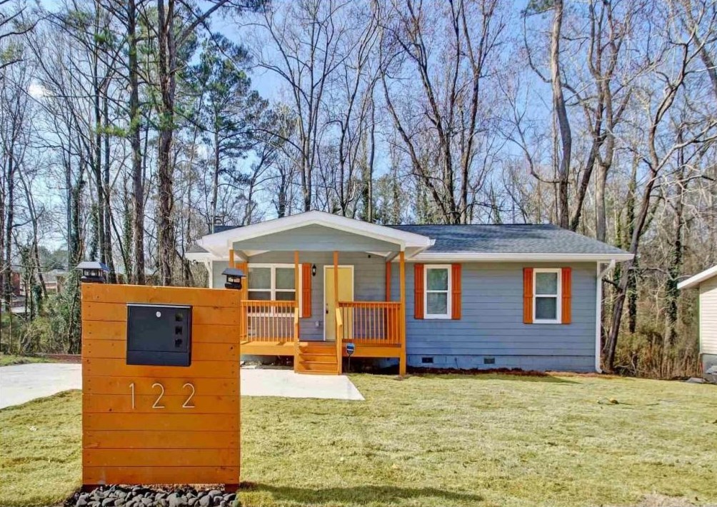122 Golightly St, Fairburn, GA 30213-1204