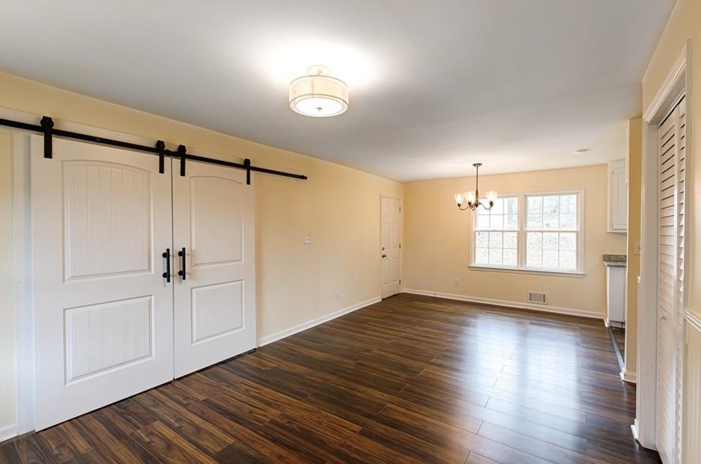 5791 Lisa Ln, Austell, GA 30168