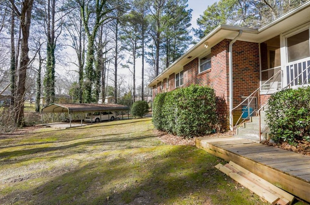 660 Glendale Pl, Smyrna GA  30080-1872 exterior