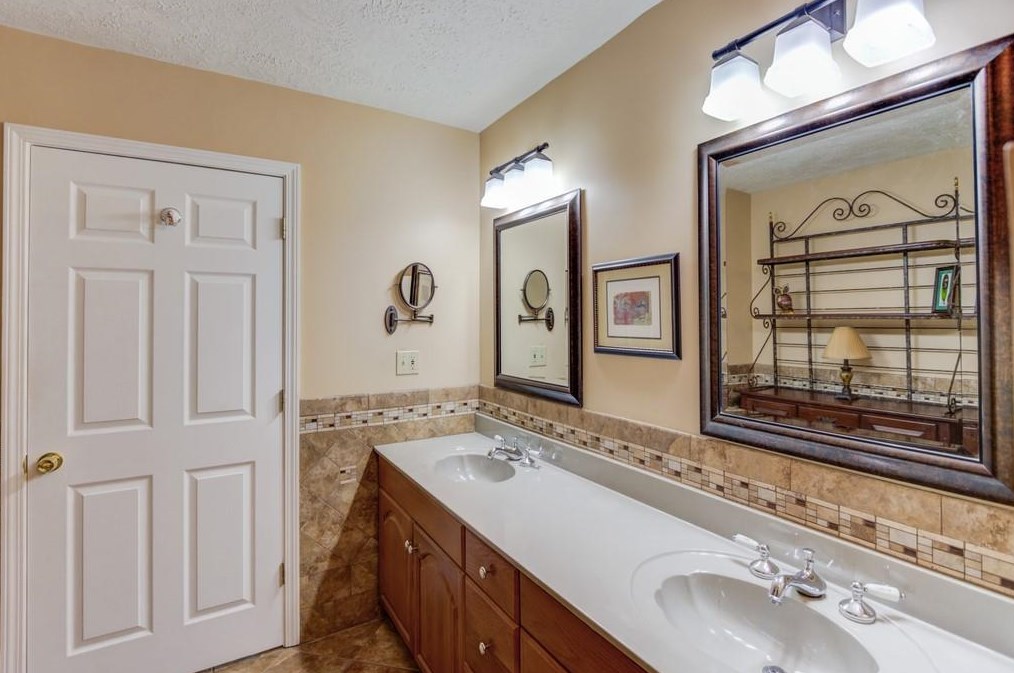 3645 Bert Dr, Gainesville GA 30506-4265 exterior