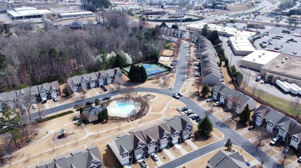 417 Jasmine Ct, Cumming, GA 30040-7716