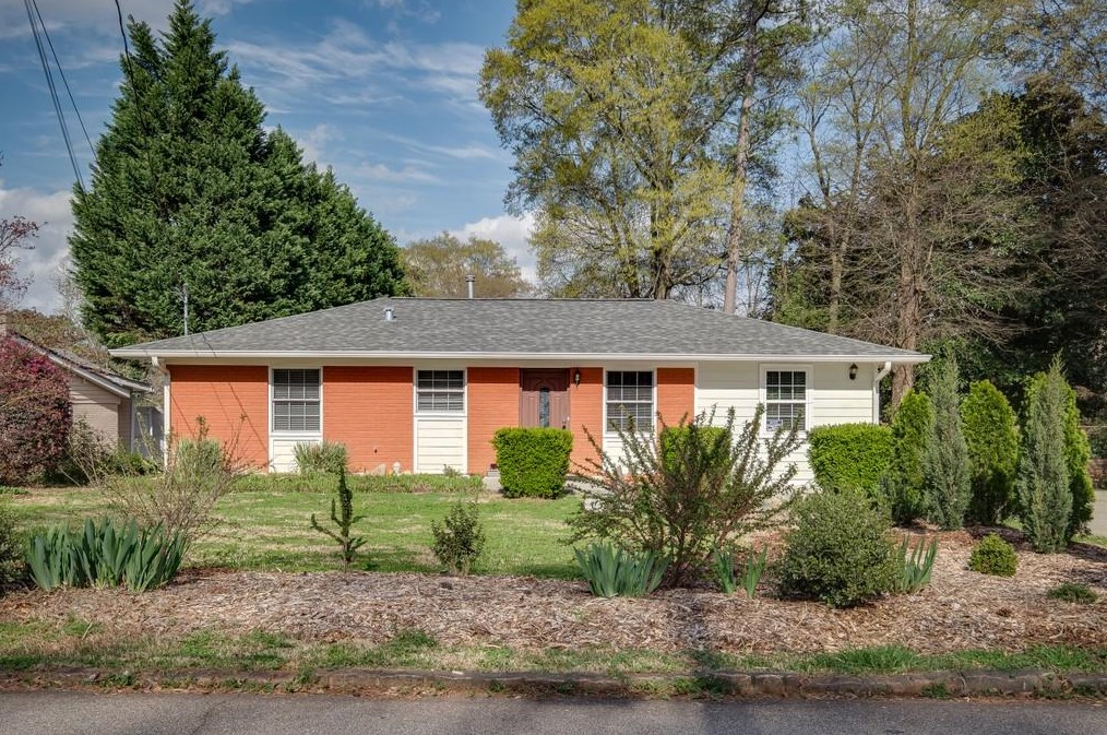 817 Verdi Way, Clarkston, GA 30021
