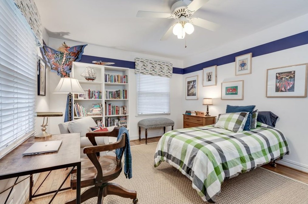 225 Westchester Dr, Decatur GA  30030-1119 exterior