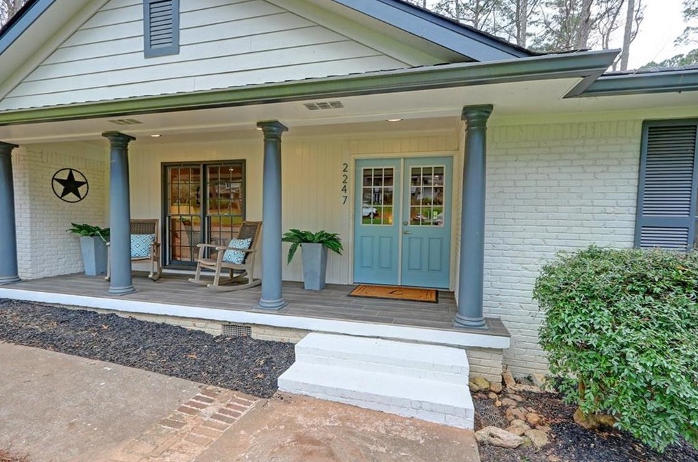 2247 Shasta Way, Atlanta GA  30345-2603 exterior