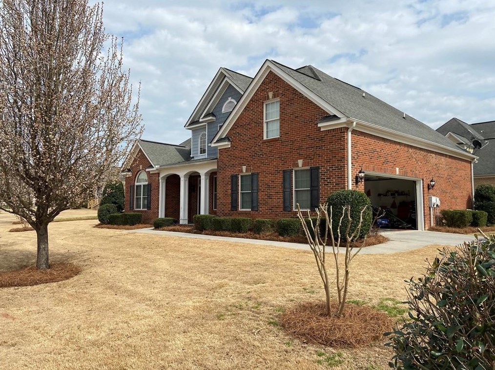 100 Cypress St, Calhoun, GA 30701-4773