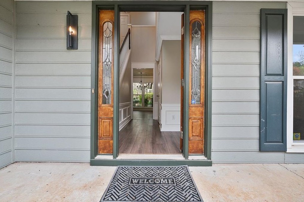9060 Brockham Way, Alpharetta, GA 30022-5883