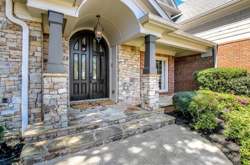 2895 Gainesway Ct, Cumming, GA 30041-6312