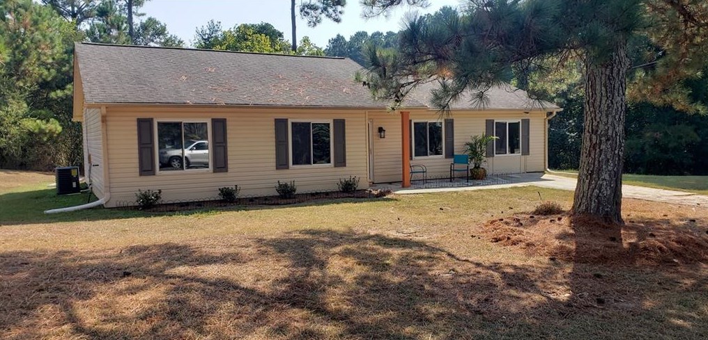 115 Cedarcrest Dr, Acworth, GA 30101-8535