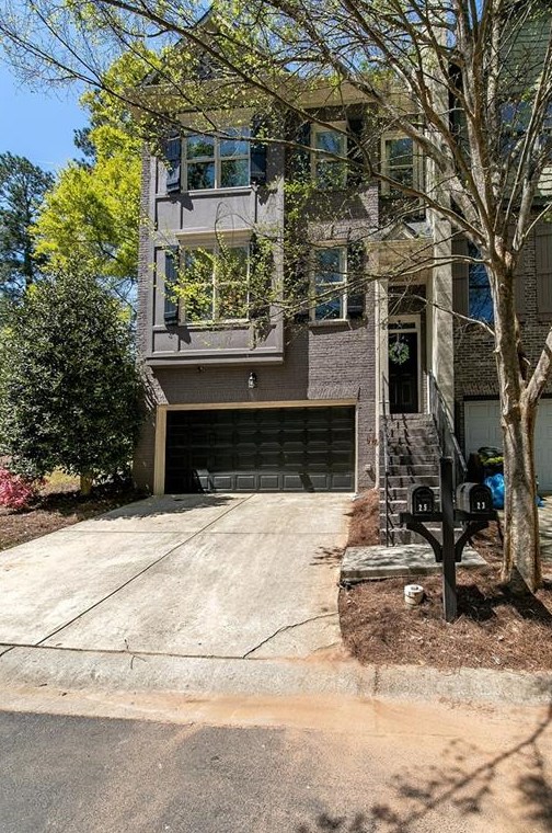 25 Oakhurst Common Dr, Decatur, GA 30030-4409