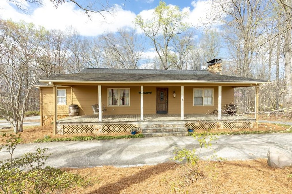 2880 Hickory Grove Rd, Acworth, GA 30101-3647
