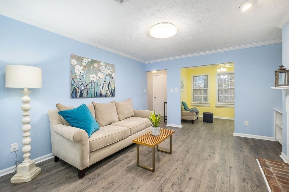 2025 Brian Way, Decatur GA  30033-3820 exterior