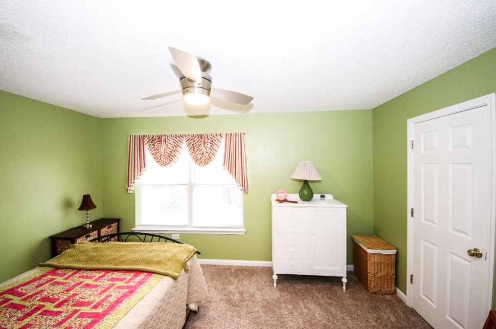 802 Dancing Fox Rd, Decatur GA  30032-7415 exterior