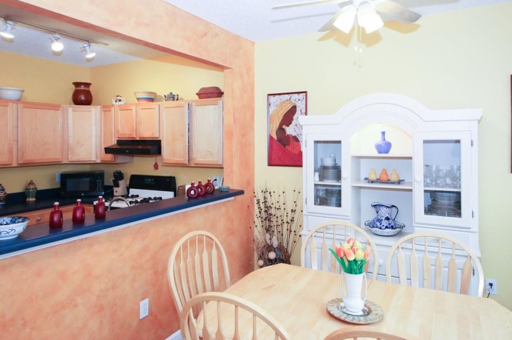 802 Dancing Fox Rd, Decatur GA  30032-7415 exterior