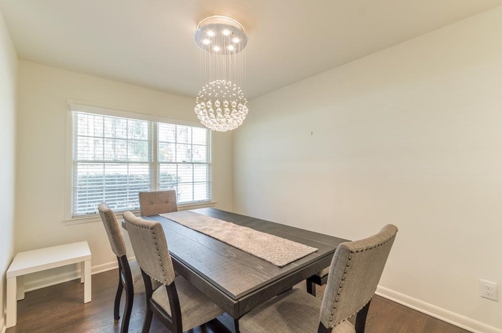 2537 Coralwood Dr, Decatur GA  30033-1333 exterior