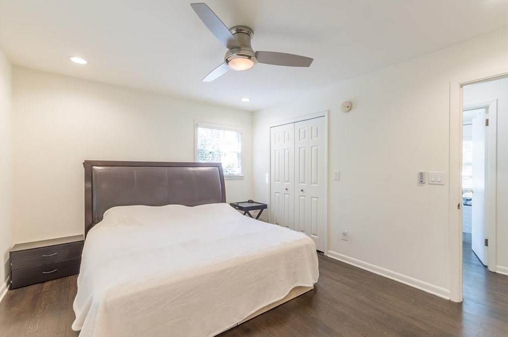 2537 Coralwood Dr, Decatur GA  30033-1333 exterior