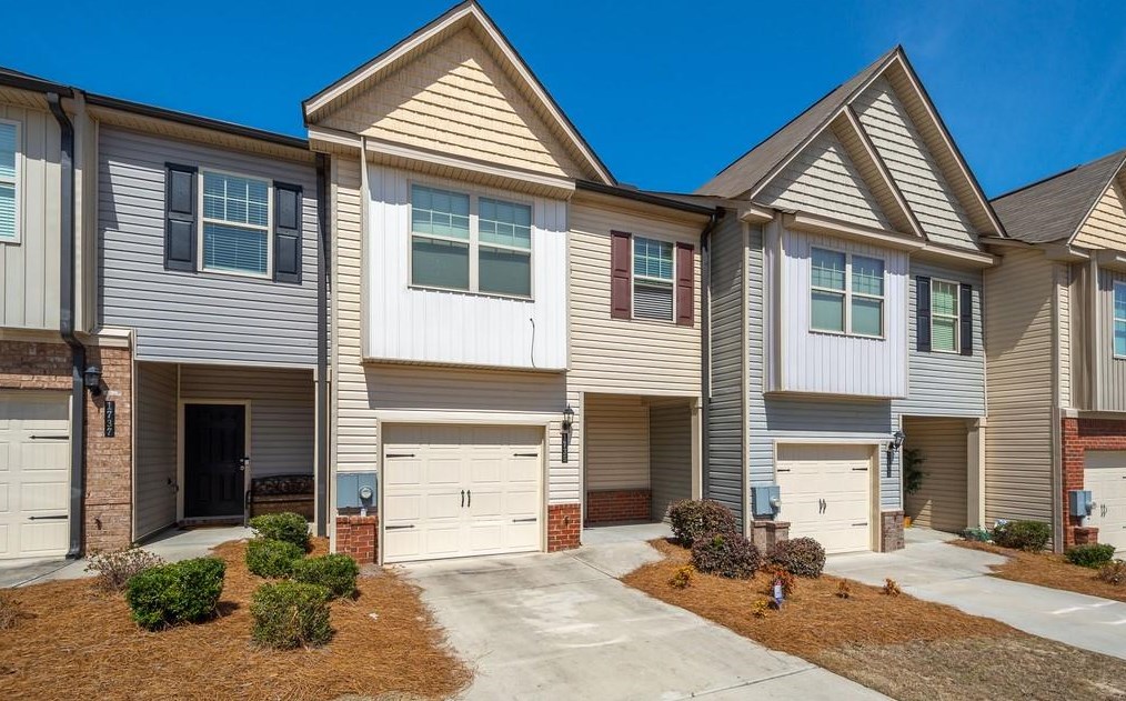 1735 Snapping Ct, Winder, GA 30680-8390