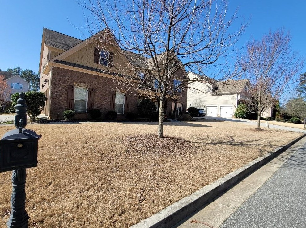 3885 Chasemont Dr, Powder Springs, GA 30127-5635