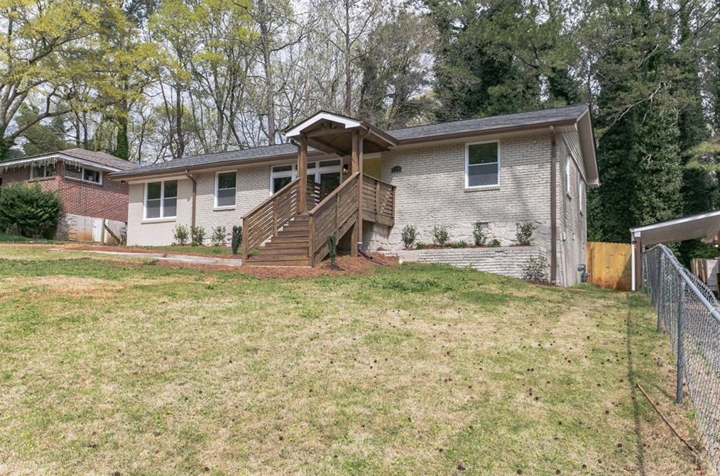 3276 Bobolink Dr, Decatur GA  30032-3711 exterior