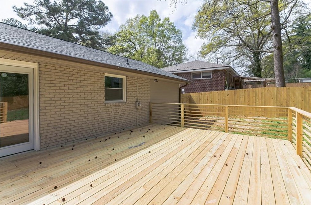 3276 Bobolink Dr, Decatur GA  30032-3711 exterior