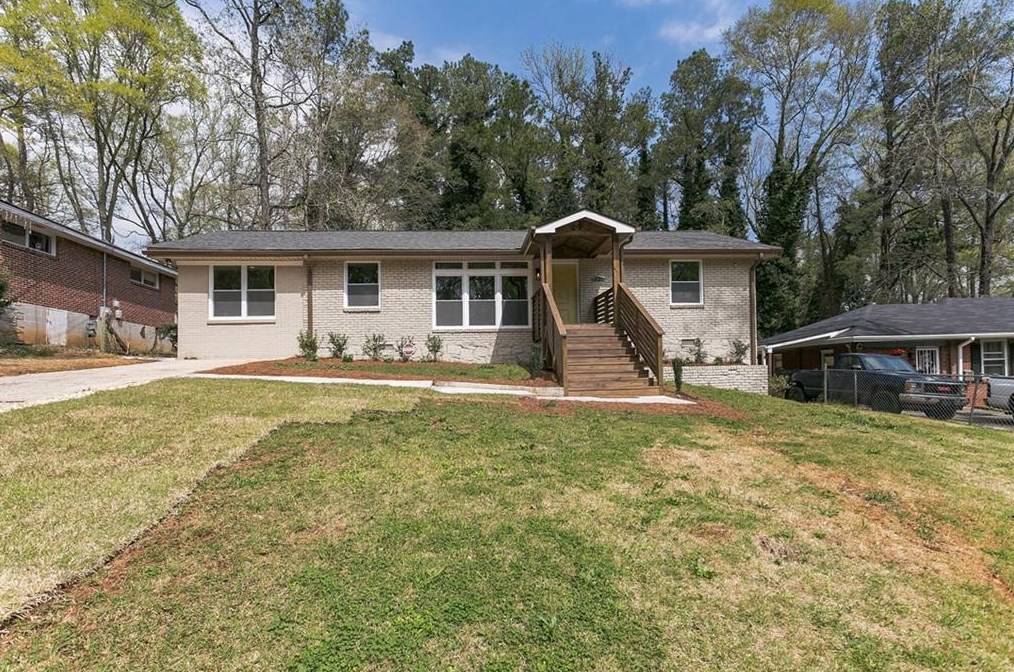 3276 Bobolink Dr, Decatur GA  30032-3711 exterior