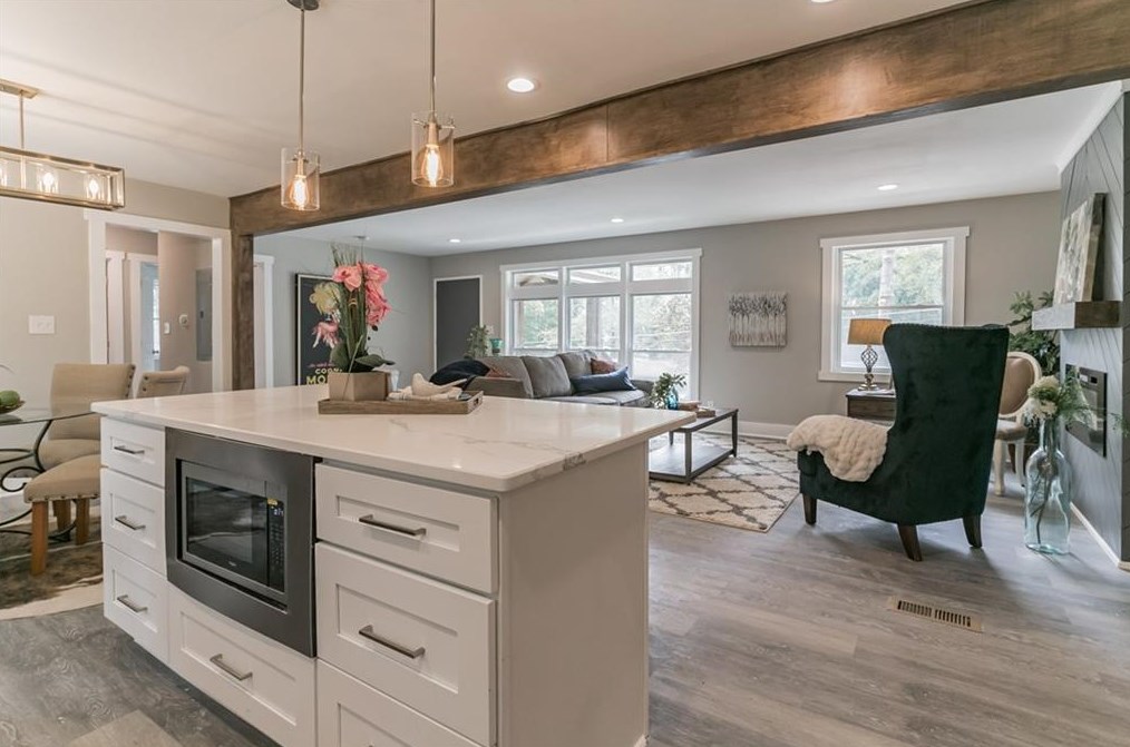 3276 Bobolink Dr, Decatur GA  30032-3711 exterior