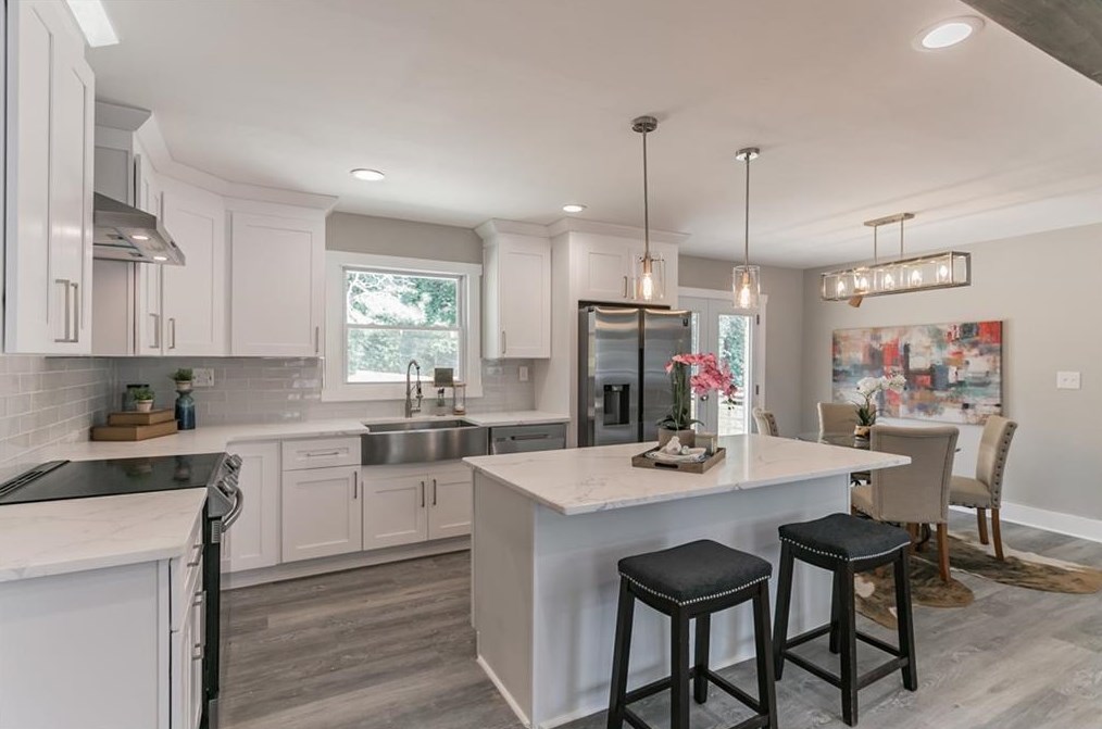 3276 Bobolink Dr, Decatur GA  30032-3711 exterior