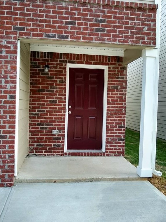 2144 Belmont Cir, Conyers, GA 30012