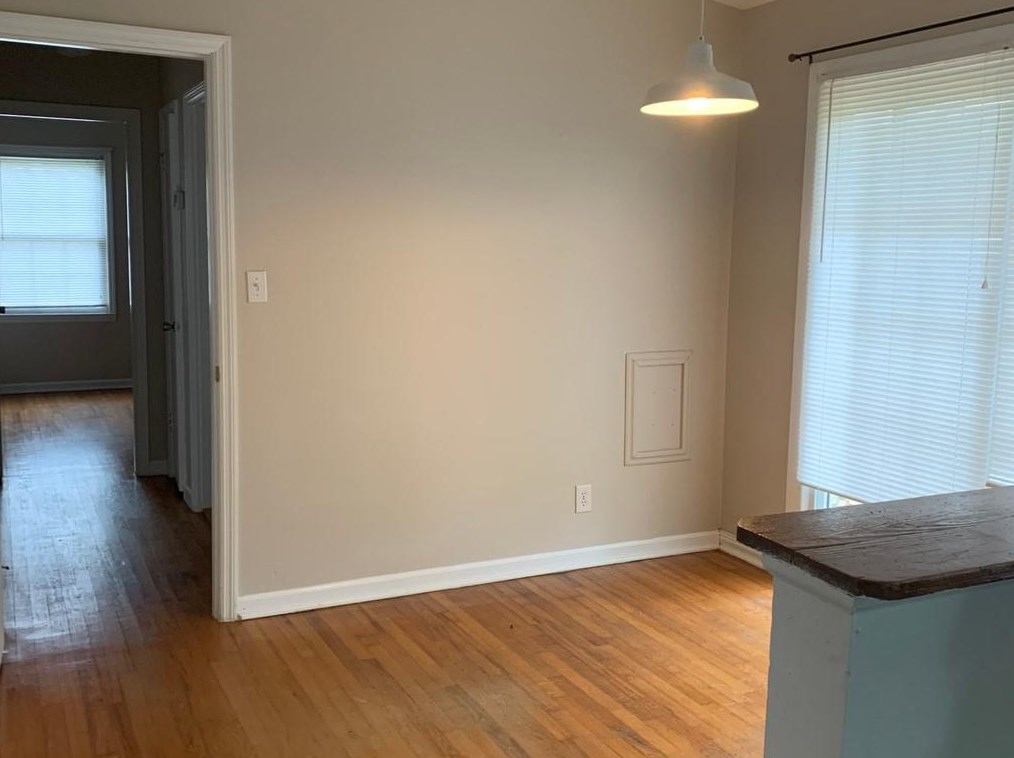 373 Norton Cir, Smyrna GA  30082-2117 exterior