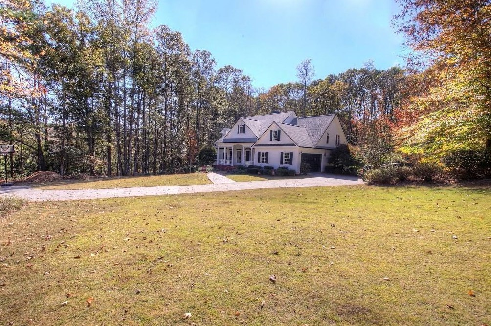 4628 Martin Rd, Flowery Branch, GA 30542