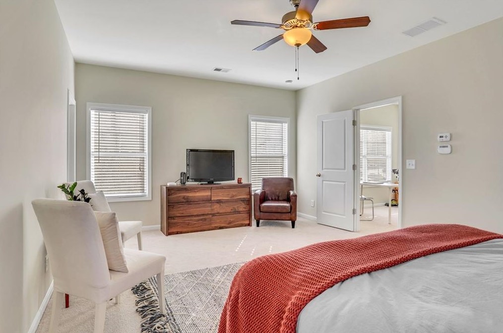825 Westmoreland Cir, Atlanta GA  30318-4019 exterior