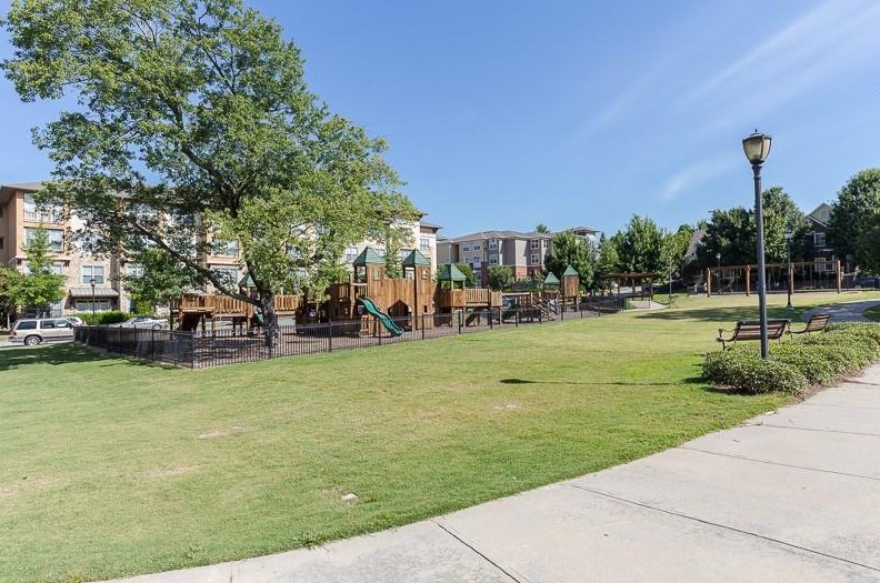 825 Westmoreland Cir, Atlanta GA  30318-4019 exterior