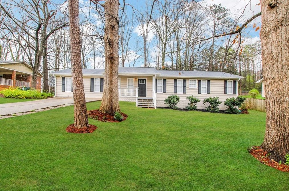 3869 Rosedale Ln, Douglasville GA  30135-2741 exterior