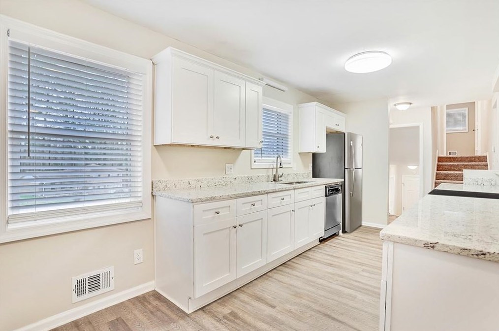 2273 Green Hawk Ct, Decatur GA  30035-2753 exterior