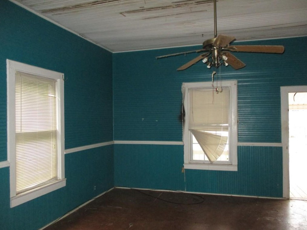 6 Elm St, Aragon, GA 30104-2247