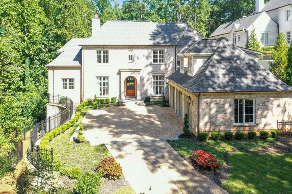 961 Peachtree Battle Ave, Atlanta, GA 30327-1315