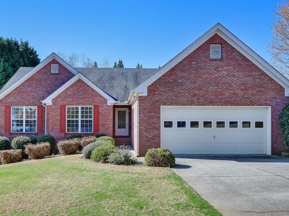 7120 Valley Forest Dr, Cumming, GA 30041-2136