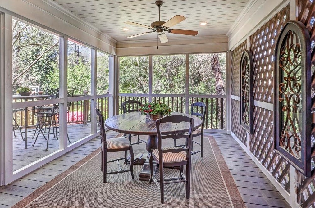 50 Woodcrest Ave, Atlanta GA  30309-1525 exterior