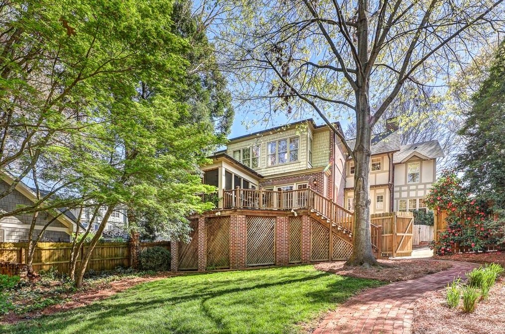 50 Woodcrest Ave, Atlanta GA  30309-1525 exterior